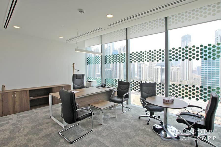 7 Fully Fitted | Burj Facing | Corner Office