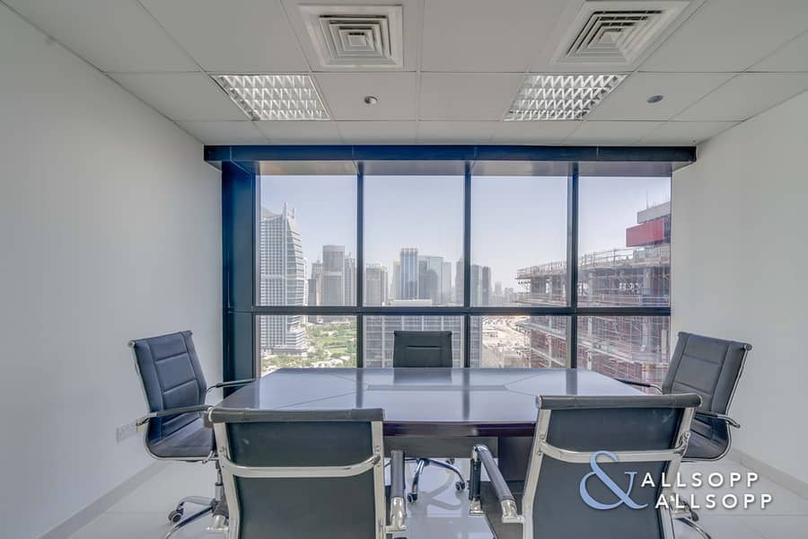 13 High floor | Partitioned | Close To Metro