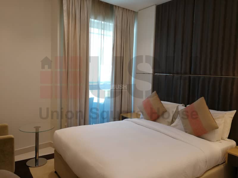 8 Fully Furnished 2Br with Maids with Burj View