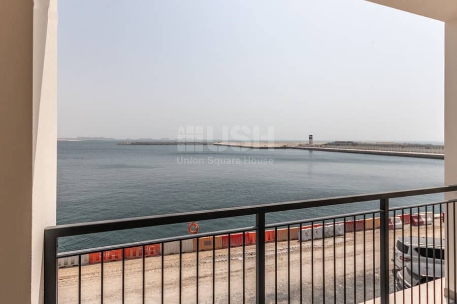 Luxury Freehold Beachfront Apartments -Private Beach access -Jumeirah 1