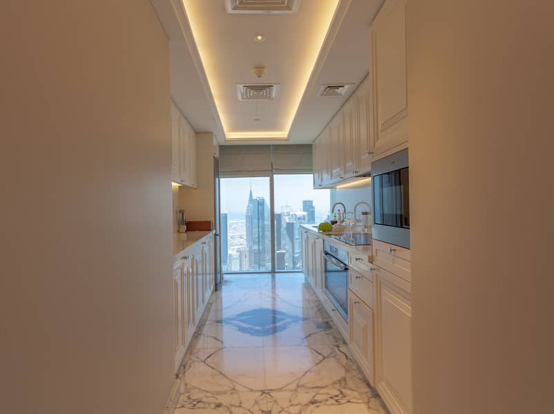 17 4BR Sky Collection Penthouse with 270 Open View