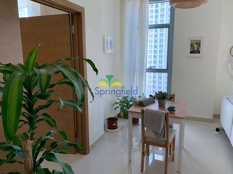 3 Great Deal | On Mid-Floor with Study Room