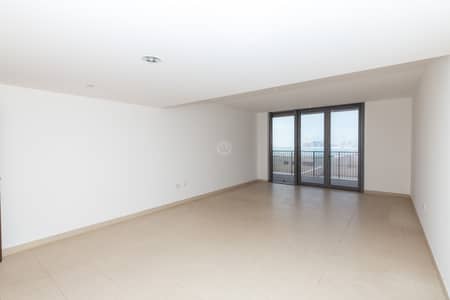 3 Bedroom Townhouse for Rent in Al Raha Beach, Abu Dhabi - Sea view | Massive roof terrace | Modern finishes