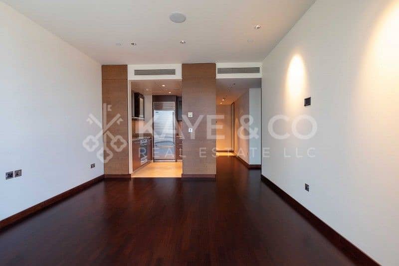 2 1BR | Type 1A | Opera View | Fully Furnished