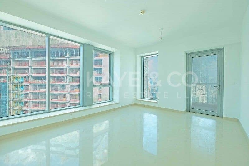 Great View | Immaculate Apartment | Amazing Deal