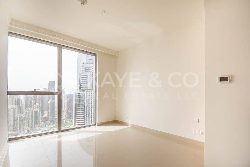3 3BR plus Maid |Burj and Fountain View | High Floor