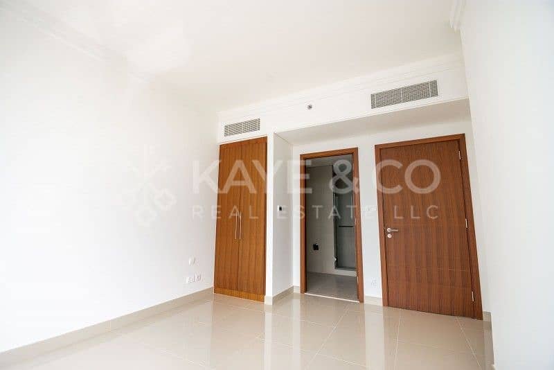 13 3BR plus Maid |Burj and Fountain View | High Floor