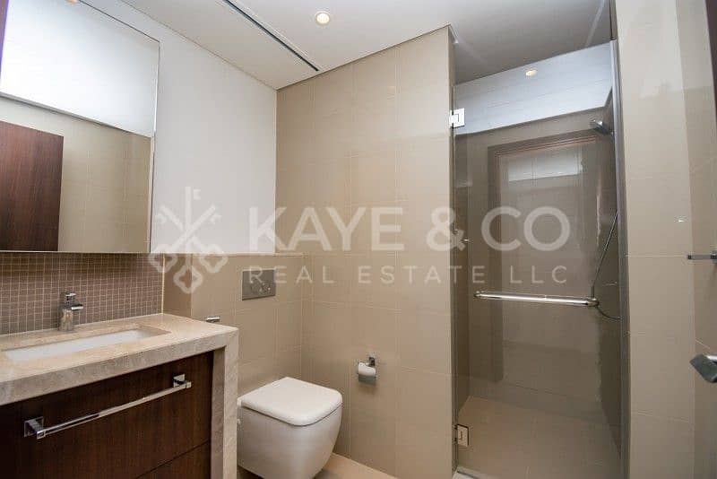 20 Burj and Fountain View | High Floor | Maid's Room