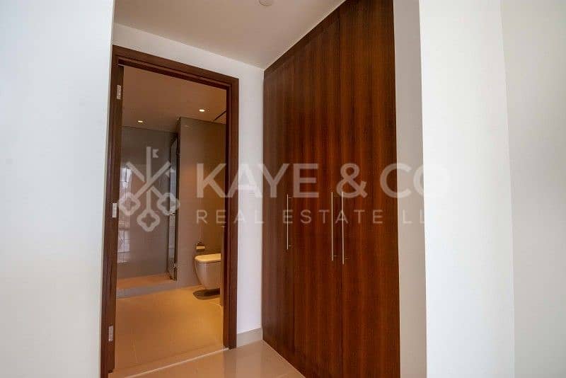 8 Ready To Occupy | Business Bay View | Maid's Room