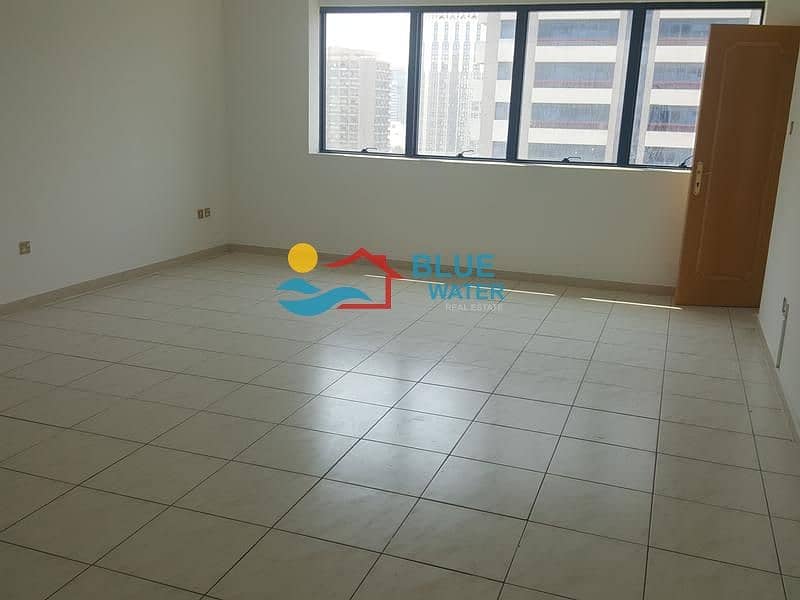شقة في الحصن 3 غرف 80000 درهم - 5205538 شقة في الحصن 3 غرف 80000 درهم - 5205538