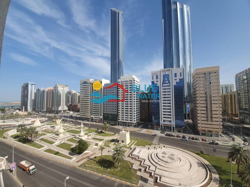 شقة في الحصن 3 غرف 65000 درهم - 4400577 شقة في الحصن 3 غرف 65000 درهم - 4400577