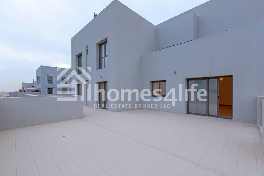 31 Brand New and Vacant|Pool Facing|With Huge Terrace