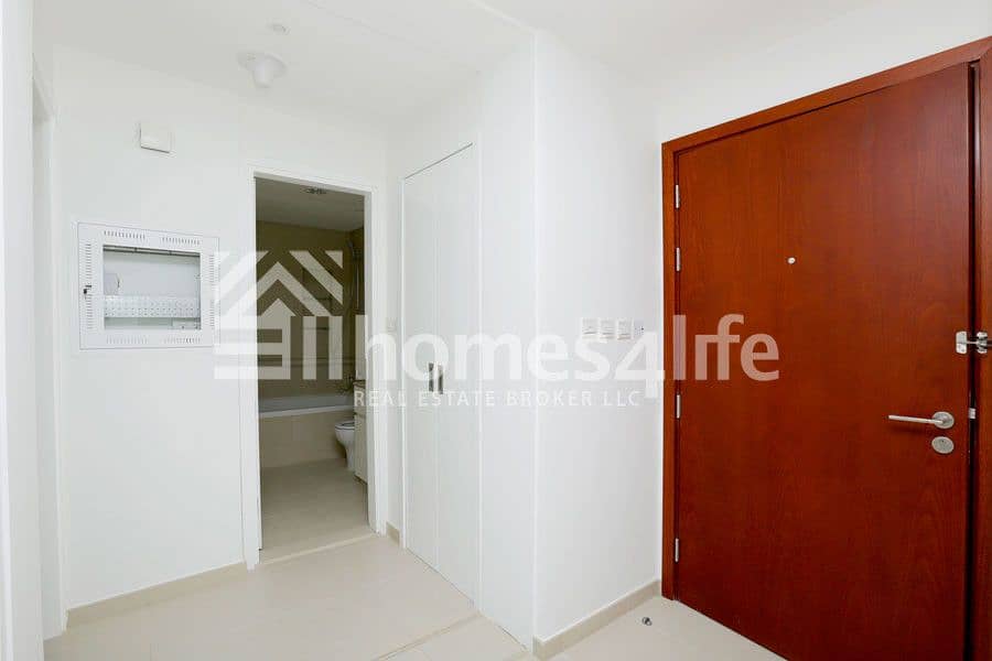 3 1BR Zahra Apartment | Mid Level | Great View
