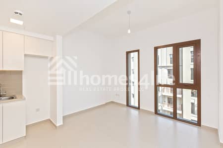 Studio for Sale in Town Square, Dubai - A Lovely And Bright Apartment | Vacant | Mid Level