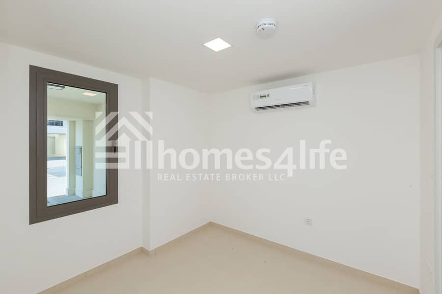 7 A 3BR Home Nearby to Pool and Park | Type 1