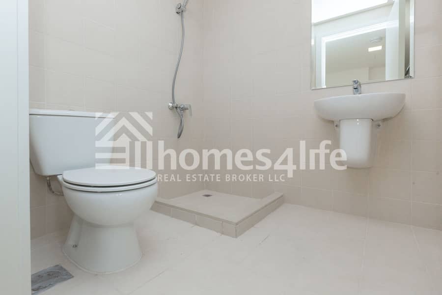 9 A 3BR Home Nearby to Pool and Park | Type 1