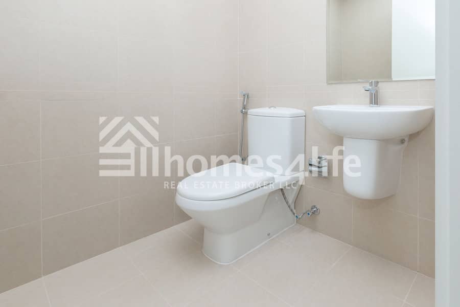 22 A 3BR Home Nearby to Pool and Park | Type 1