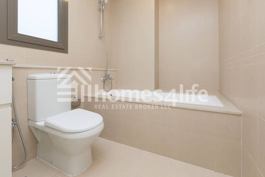 26 A 3BR Home Nearby to Pool and Park | Type 1