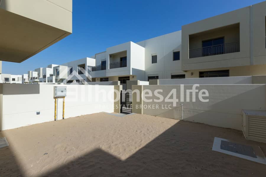 31 A 3BR Home Nearby to Pool and Park | Type 1