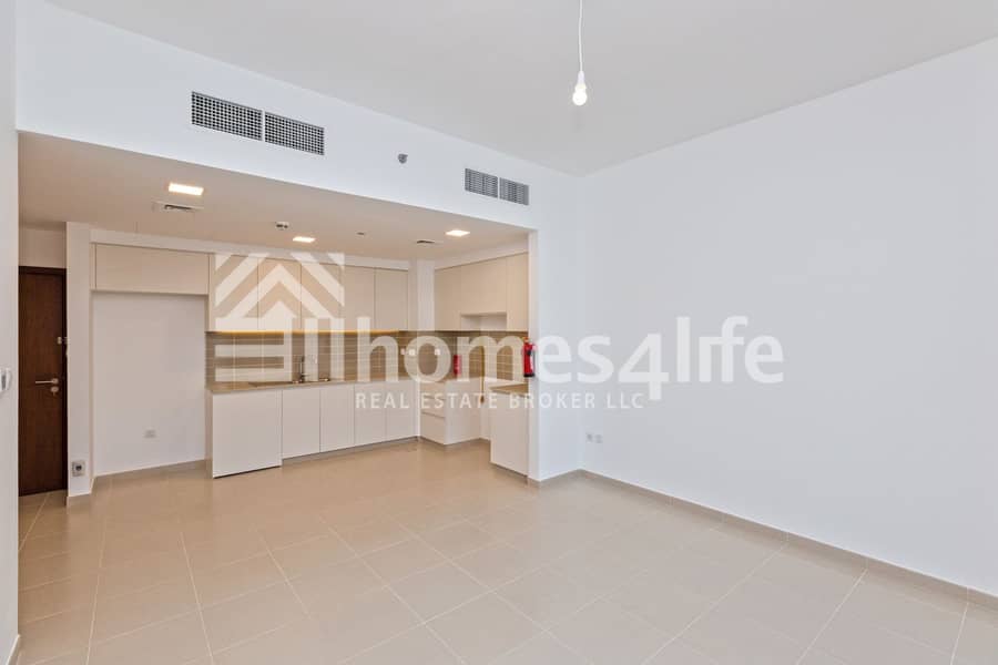 5 Amazing 2BR High Level Unit | Close to Facilities