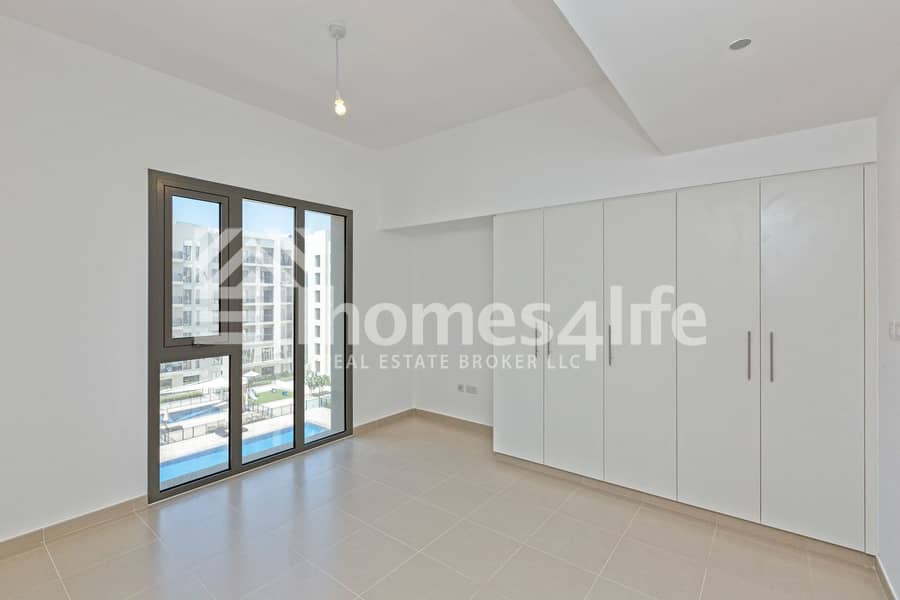 14 Amazing 2BR High Level Unit | Close to Facilities