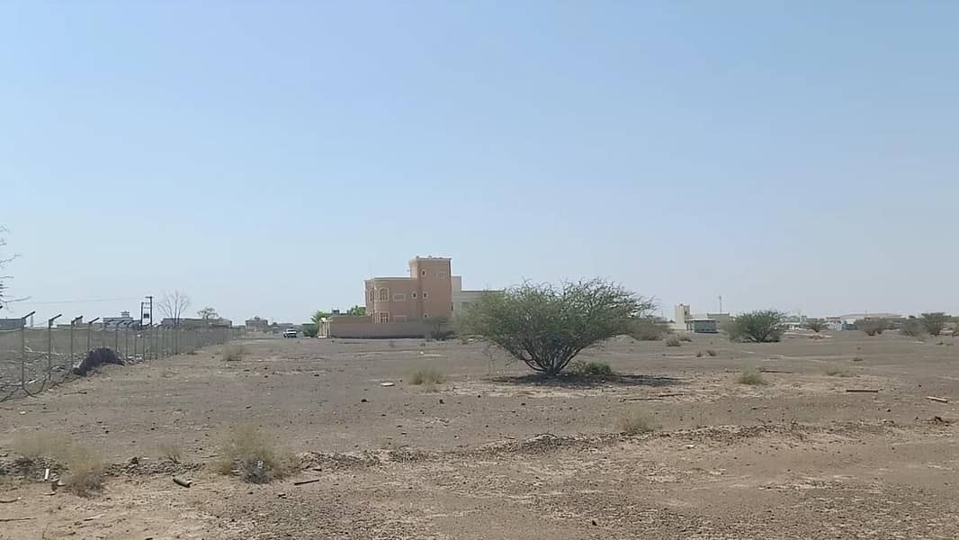 For sale land plot of land in a privileged location in Ajman Masfout area, Basin 3 close to Izbat Al Qimma mosque and close to Hatta road