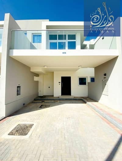 تاون هاوس 3 غرف نوم للبيع في (أكويا من داماك) داماك هيلز 2، دبي - تاون هاوس اقساط على 10 سنوات مجمع كامل الخدمات