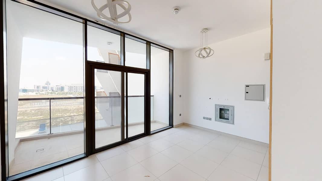1 Month free | Pool view | Close to supermarkets 1 Month free | Pool view | Close to supermarkets