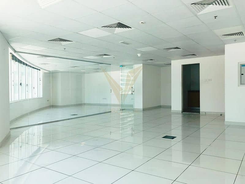 8 Vacant and Fitted Office with 2 Parkings | Business Bay