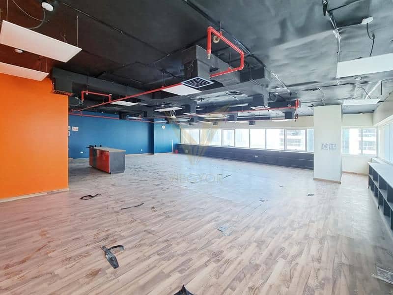 9 Vacant and Fitted Office |Next to the Metro