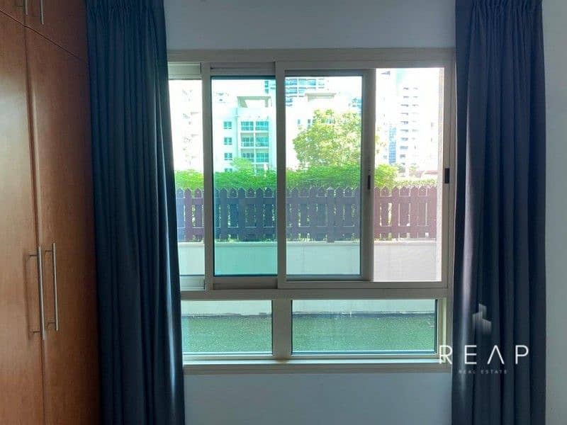 3 WELL MAINTAINED | SPACIOUS 1 BR | AVAILABLE