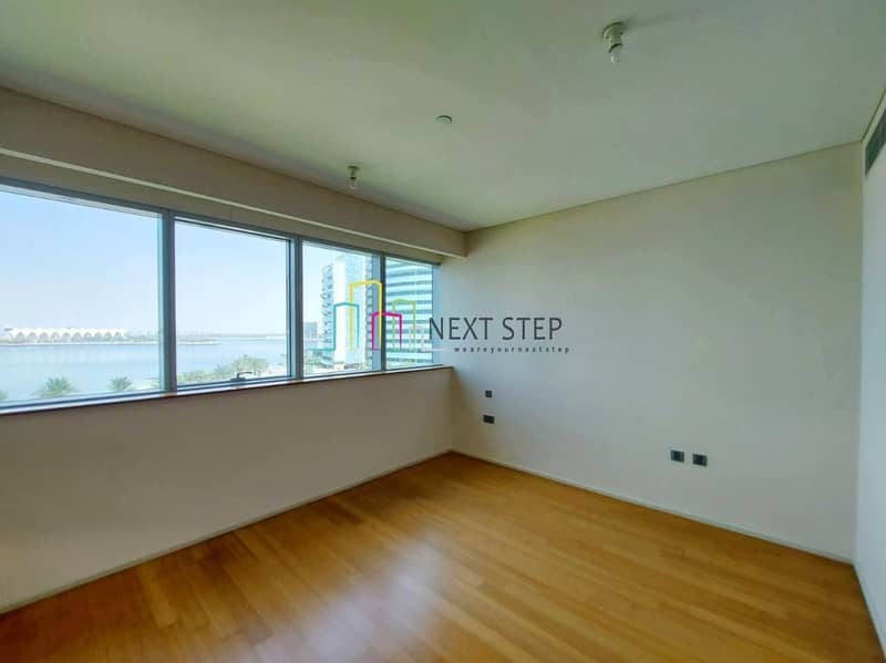 10 0% COMMISSION!  2 Bedroom Apartment  with Private Parking  plus Sea View