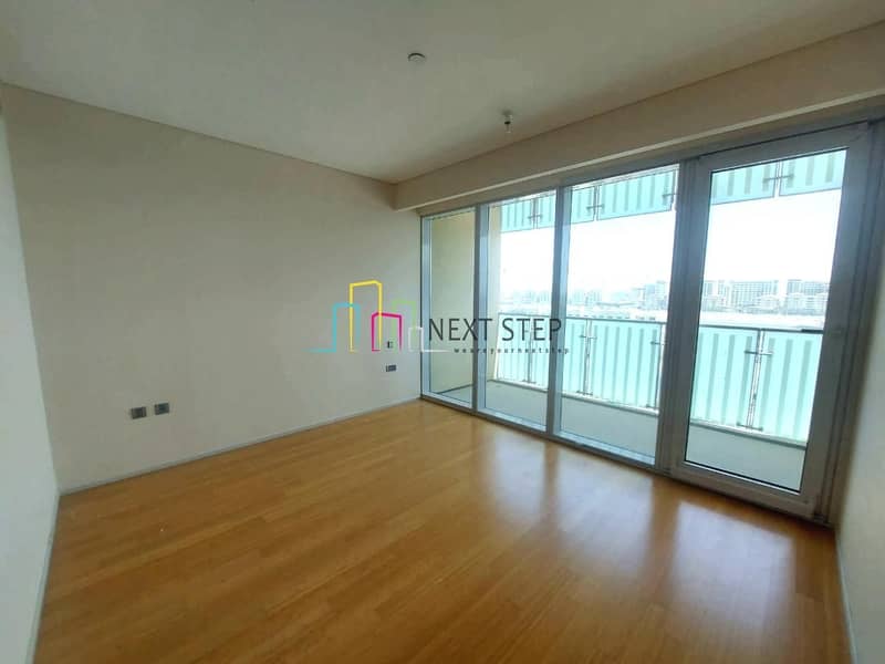 11 Stylish 2BR Plus Laundry Room with Balcony *Sea View*  l Facilities l 2 Parking