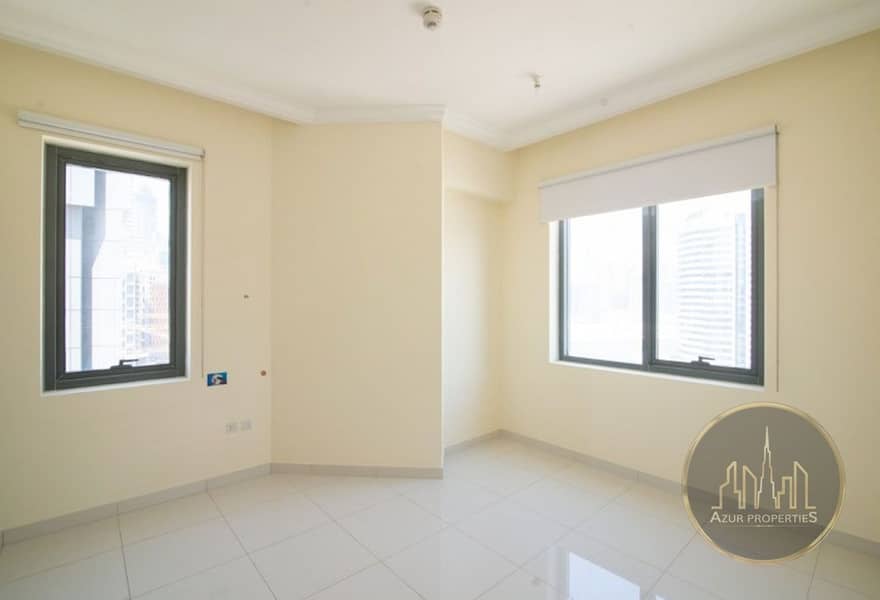 7 NICE 2BEDROOMS| FOR SALE |IN BUSINESS BAY