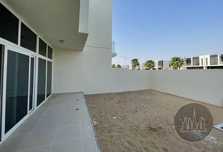 4 Bedroom Villa for Sale in DAMAC Hills 2 (Akoya by DAMAC), Dubai - 4 BR,Single row, Vacant , close to pool and park.