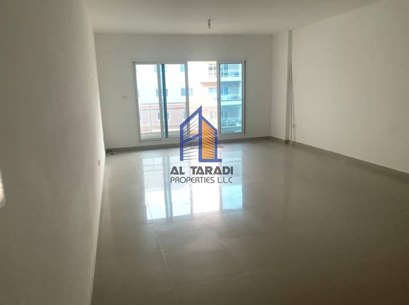1 Bedroom Apartment /Huge Layout/Hot Deal Priced 1 Bedroom Apartment /Huge Layout/Hot Deal Priced