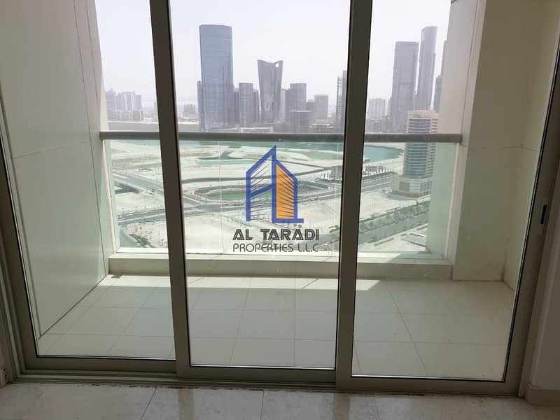 Spacious & biggest layout with balcony in marina square Spacious & biggest layout with balcony in marina square