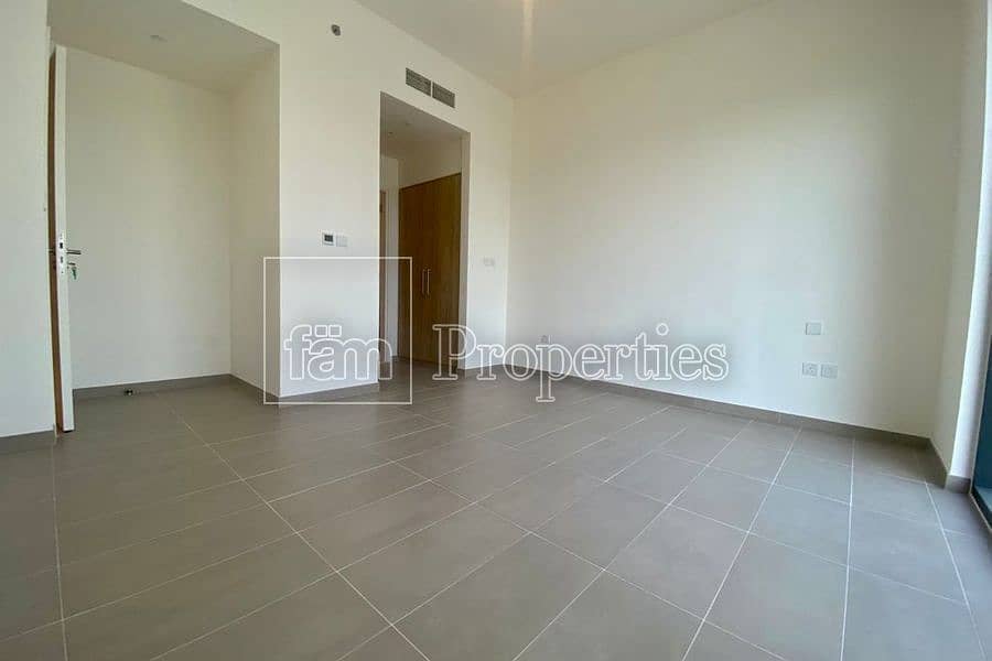 8 Brand New 2 Bedrooms. . Full Park View. .