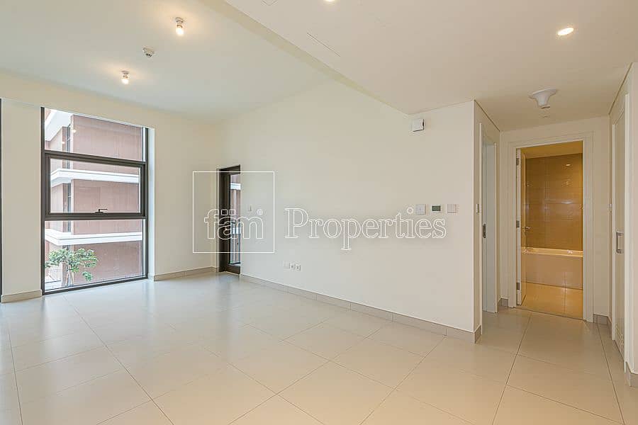 8 Brand New 2 Bed Apartment! Vacant!