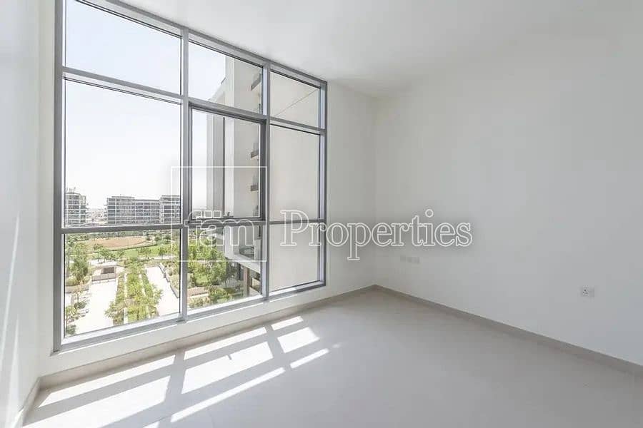 8 Acacia - Pool and Park View - 2 Bed - For Sale