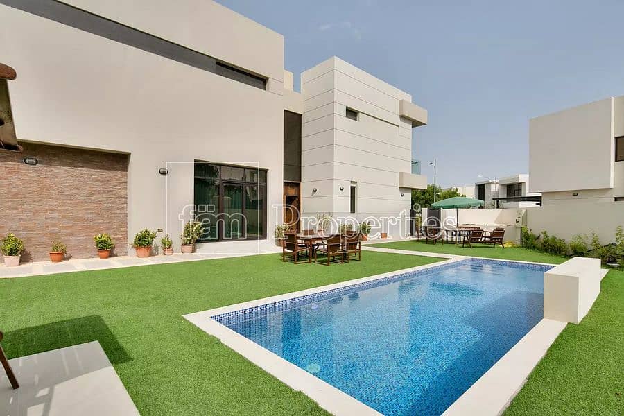 Villa for sale in Whitefield 2