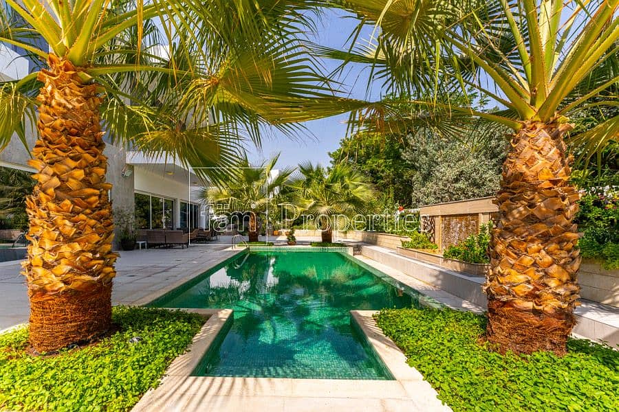 Bespoke Luxury | 5BR upgraded villa | Full Privacy