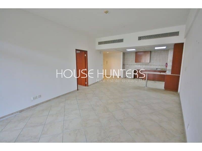 3 Well maintained | Bright spacious 1 Bedroom