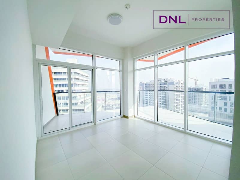 4 Panoramic Views | High Floor | Ready To Move In