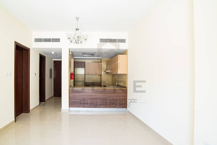 Chiller Free Large 1 BR + Terrace Area | Pool View