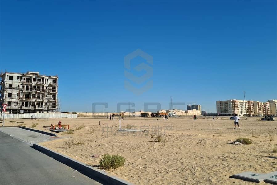 2 Land for sale Liwan| Prime Location| Great Deal|