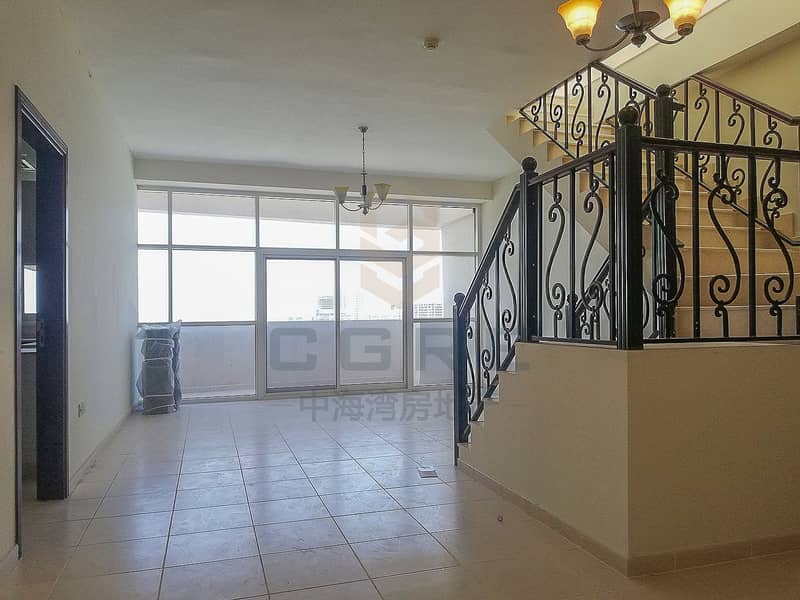 14 Golf View | 3 Bedrooms + Terrace | Unfurnished