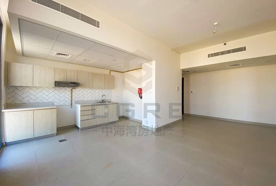 5 Brand New | 1 BR Apartment | Stunning View