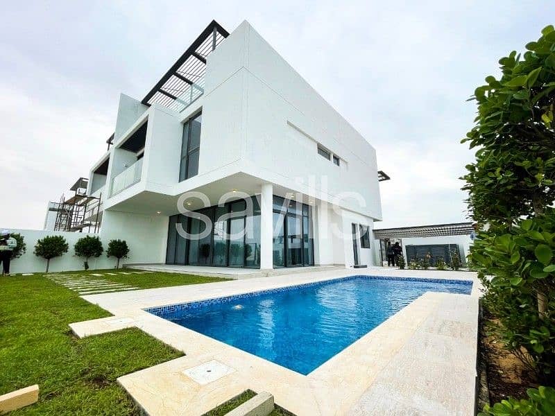 Extremely Serene & Exquisitely Beautiful Beach Villa Extremely Serene & Exquisitely Beautiful Beach Villa