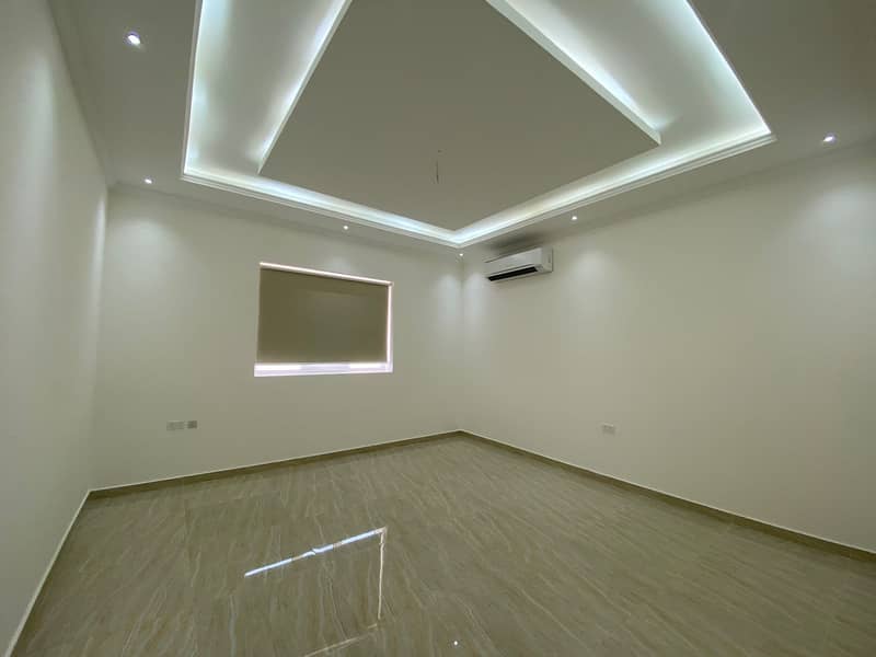 شقة في مدينة الرياض 2 غرف 45000 درهم - 5459235